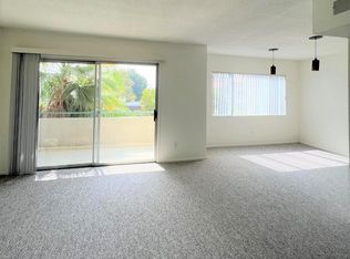 801 S Lucerne Blvd APT 406, Los Angeles, CA 90005