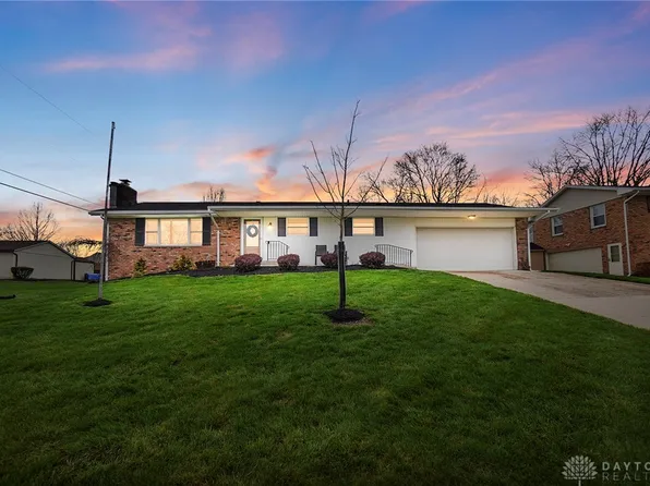 1628 Yorkshire Ct, Springfield, OH 45503