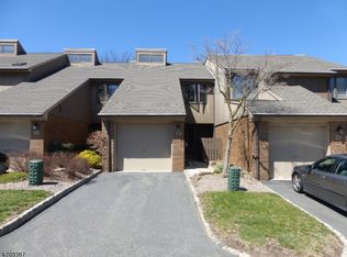 18 Shelley Pl, Morristown, NJ 07960