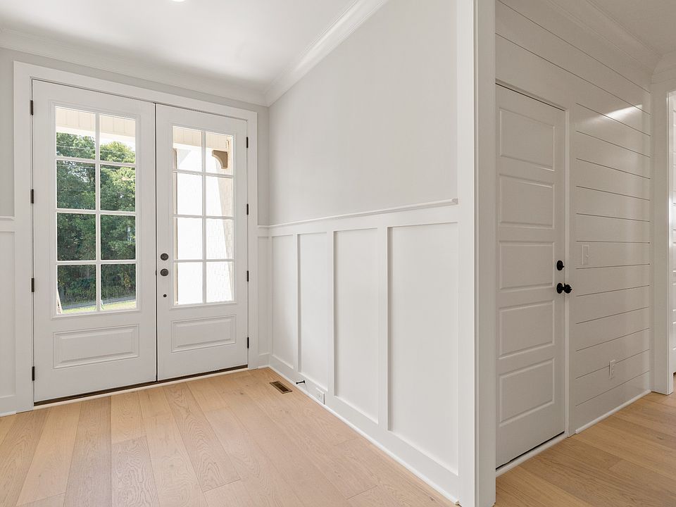 650 Bass Rd Bethpage TN Zillow