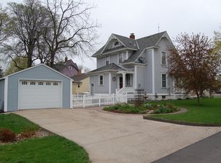 103 Oak Ave N, Maple Lake, MN 55358