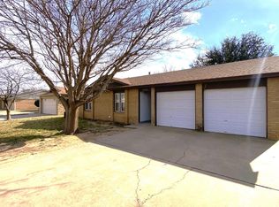 5733 93rd St, Lubbock, TX 79424