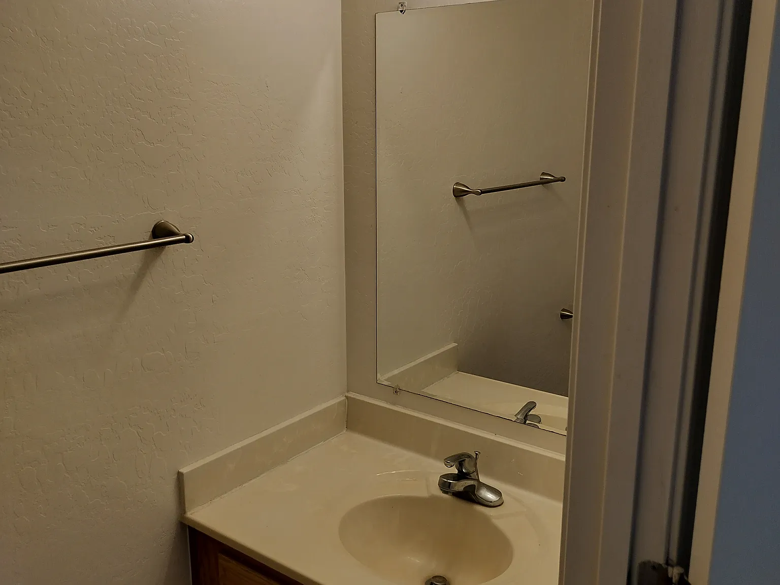 8391 W Santa Cruz Boulevard — Photo 4