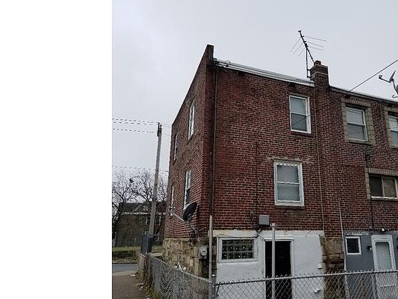 3rd image of 4823 E Cheltenham Ave