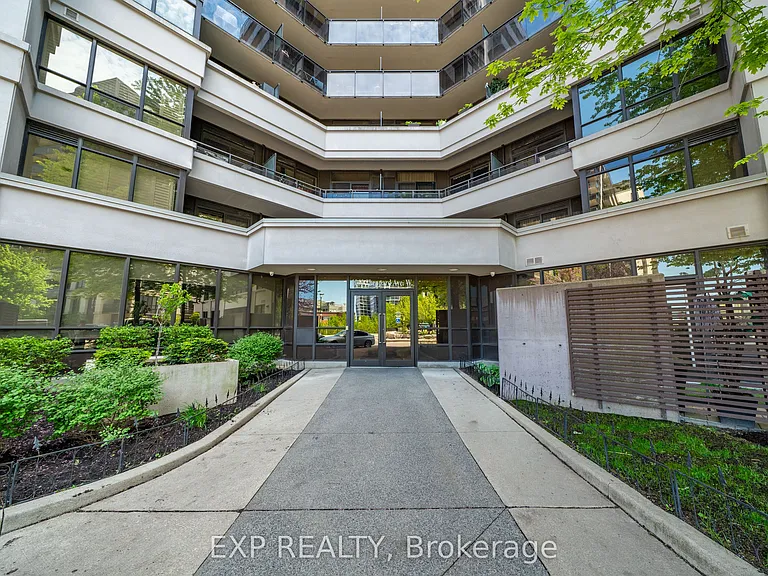1060 Sheppard Ave W #1005 — Photo 3