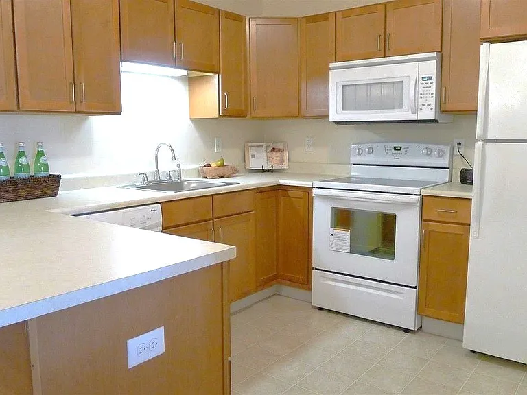 Buckley Square Senior Apartments — Photo 7