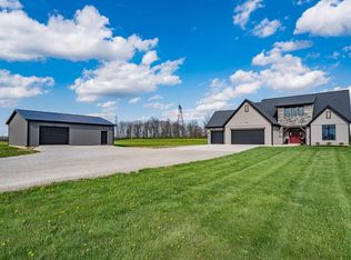 12757 S West County Line Rd, Roanoke, IN 46783