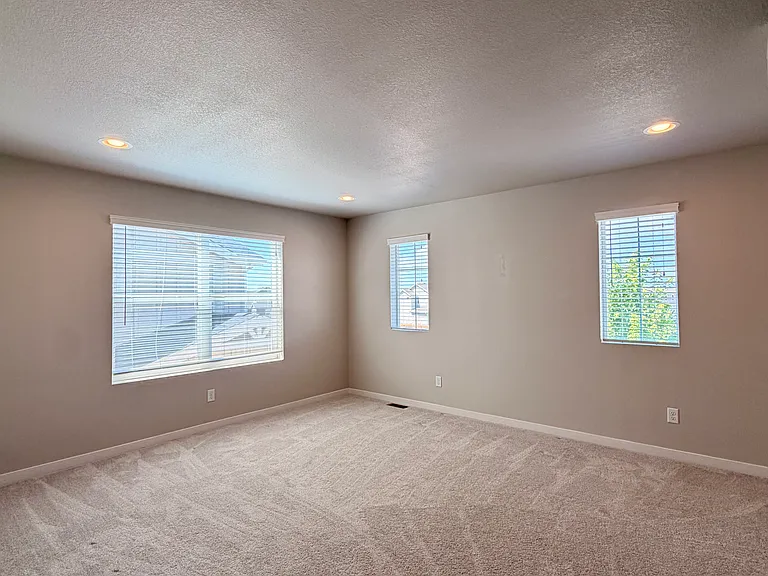 14670 Longhorn Dr — Photo 24