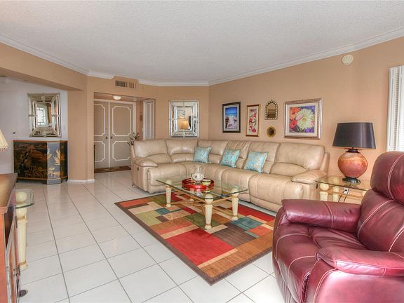 4th image of 1340 S Ocean Boulevard #1009