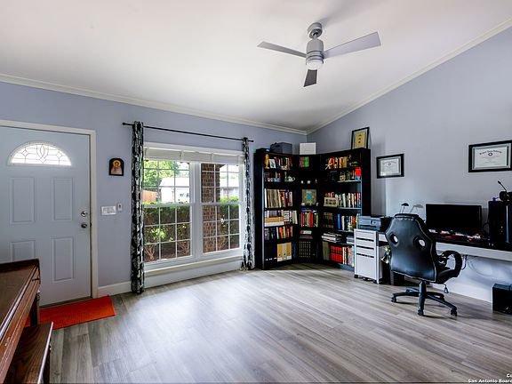 4th image of 8306 BROOKLINE