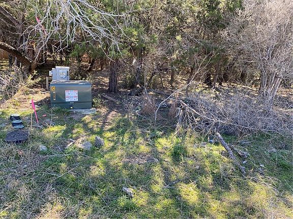 3rd image of 21703 Oxford Dr