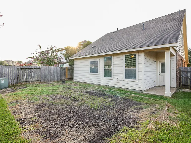 20615 Summer Retreat Ln — Photo 21