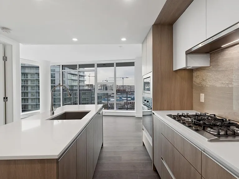 6633 Buswell St #1202 — Photo 17