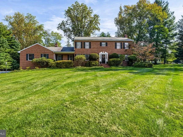 13907 Sunnybrook Rd, Phoenix, MD 21131