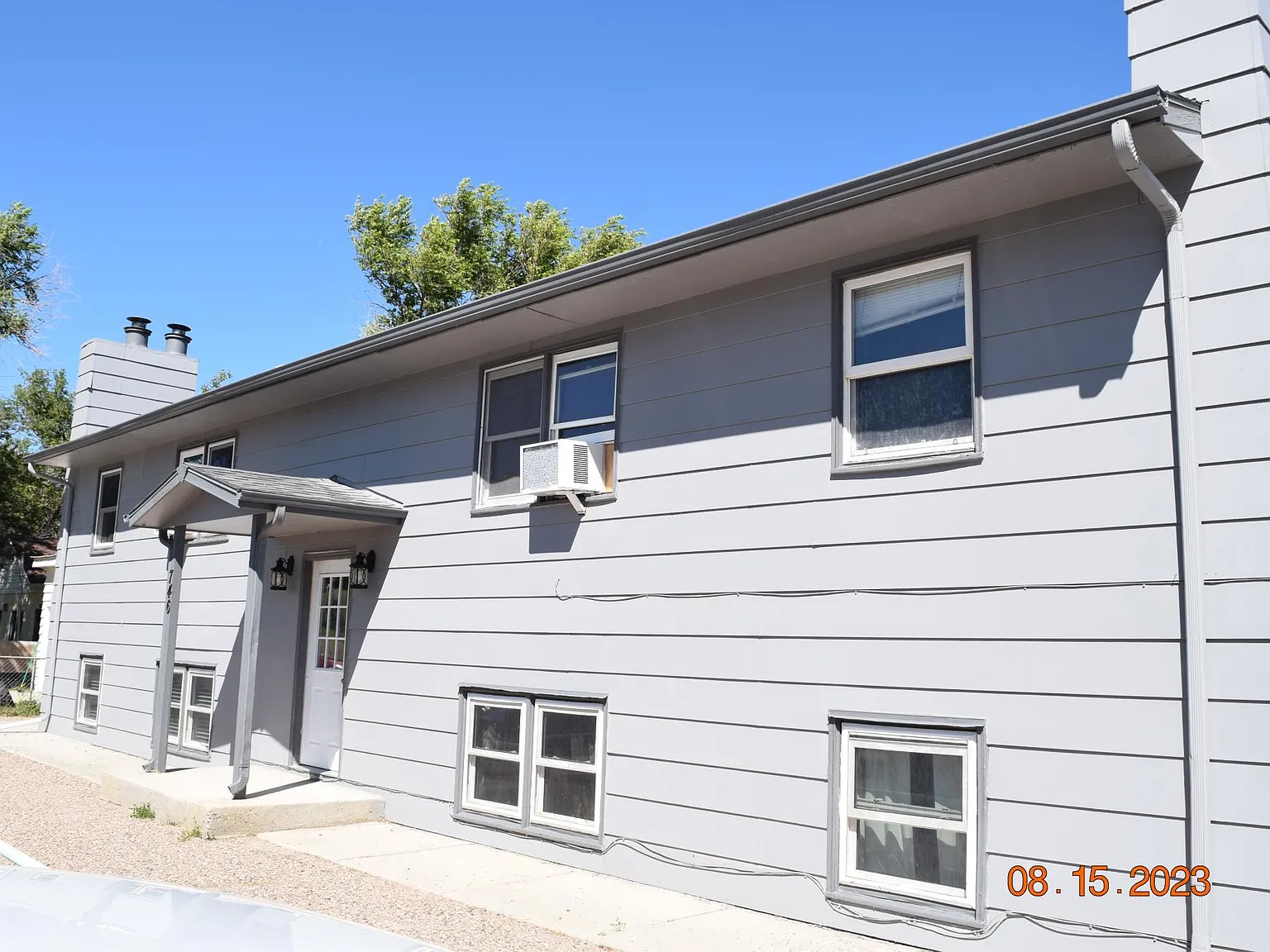 2 bed, 900 sqft, $950 — Photo 1