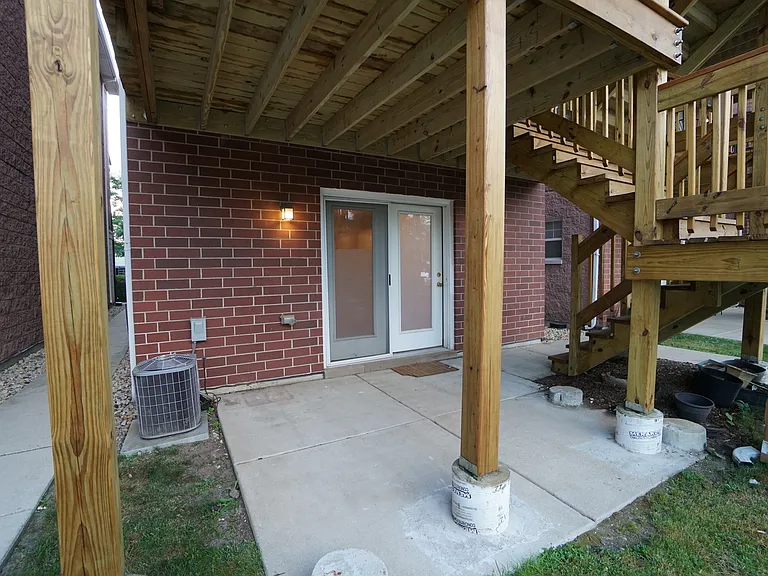 1103 N Crosby St #A — Photo 2
