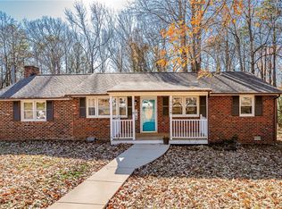 3065 Kenova Dr, North Chesterfield, VA 23237