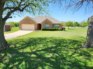 8400 Angus Dr, Justin, TX 76247