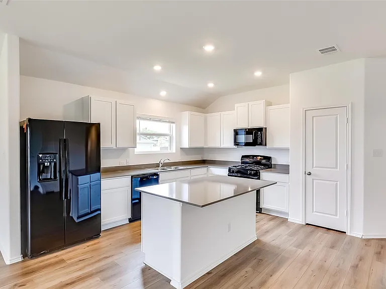 4217 Home Place Rd — Photo 8