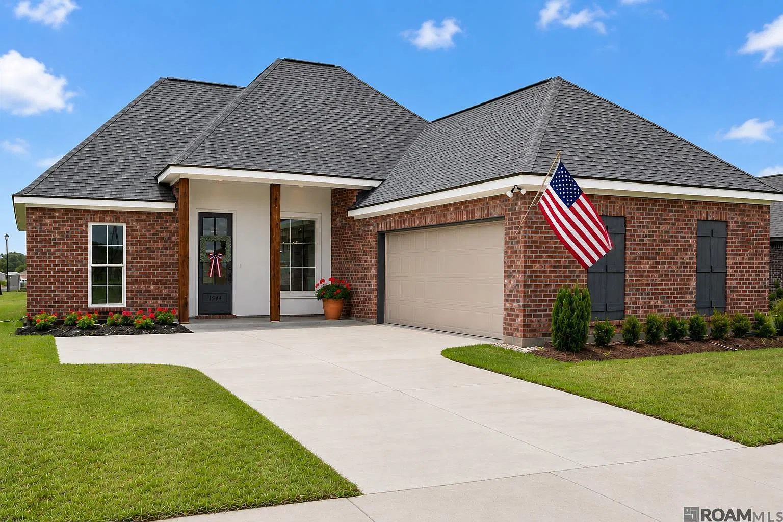 3 bed, 1779 sqft, $1,990 — Photo 1