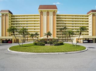 4750 Cove Cir APT 107, Saint Petersburg, FL 33708