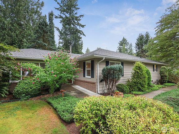 4th image of 6311 Glenwood Drive SW