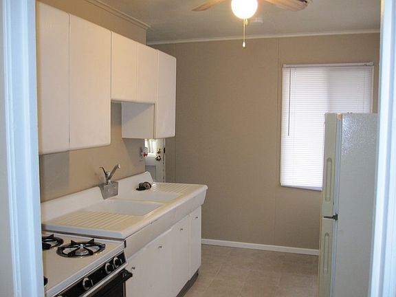 3rd image of 4010 Dunn Ave