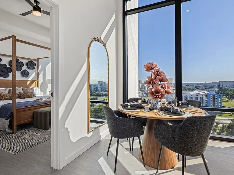 Overlook at Radius Dilworth — Photo 10