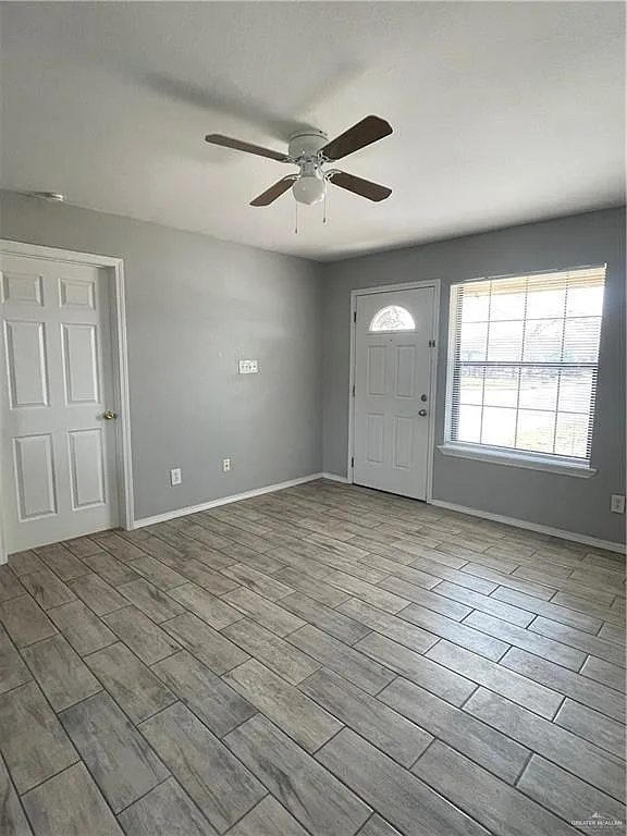 4 bed, 2.0 bath, 1128 sqft, $1,500 — Photo 4