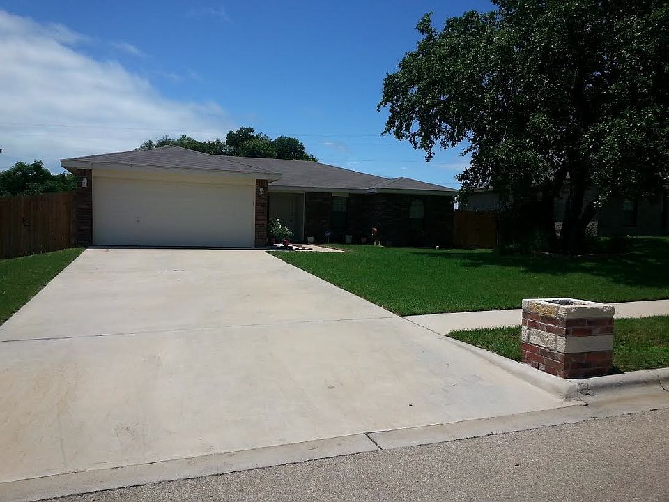 1st image of 1207 Katelyn Cir