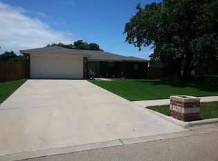1207 Katelyn Cir, Copperas Cove, TX 76522