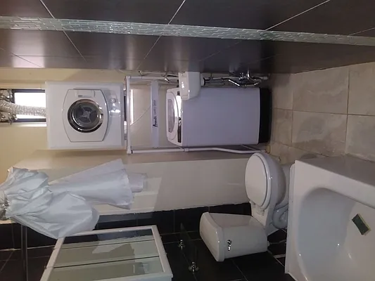 Rented by Smartequities Management LLC | media 18