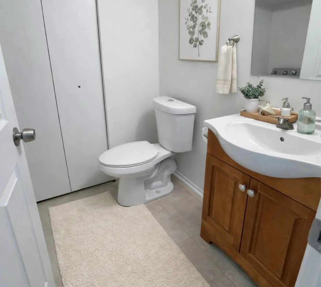 5 bed, 2.5 bath, 80 sqft, $600 — Photo 4