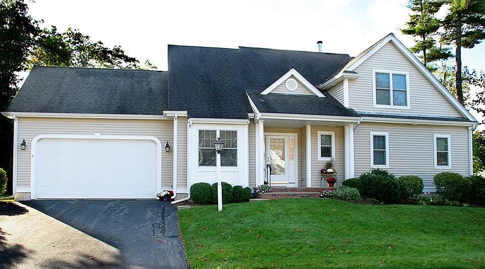 1st image of 58 Holly Cir #58