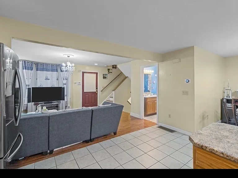 140 Grant St #140B — Photo 6