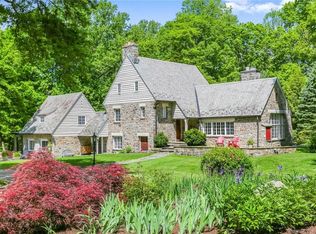 264 Laurel Rd, New Canaan, CT 06840