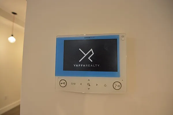 Rented by Yaffa Realty LLC | media 41