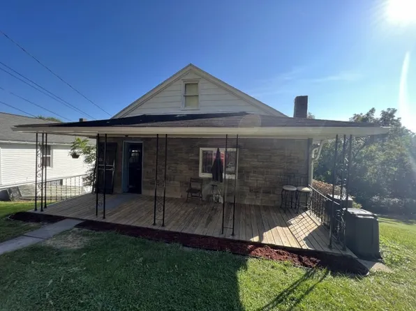 66 South St, Fredericktown, PA 15333