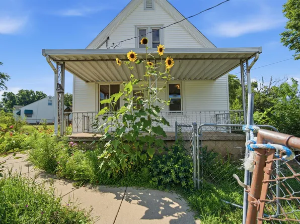 410 Pekin Ave, East Peoria, IL 61611