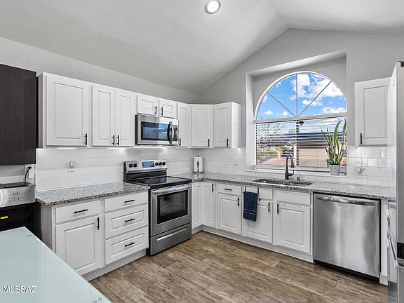 5th image of 3633 W Butterfly Ln