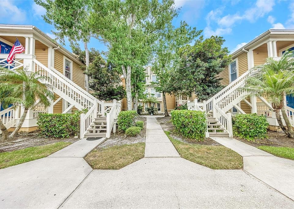 1st image of 115 112TH AVENUE NE #703