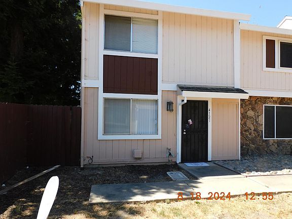 5th image of 4121 Brookfield Dr