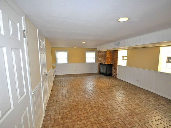 5th image of 10205 S Karlov Ave