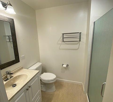 4th image of 235 W Hersey St #6