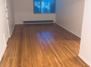 4203 Evanston Ave N APT 103, Seattle, WA 98103