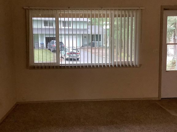 5th image of 3217 SE Goldmaur Ct #A