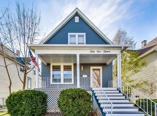 5915 W Dakin St, Chicago, IL 60634