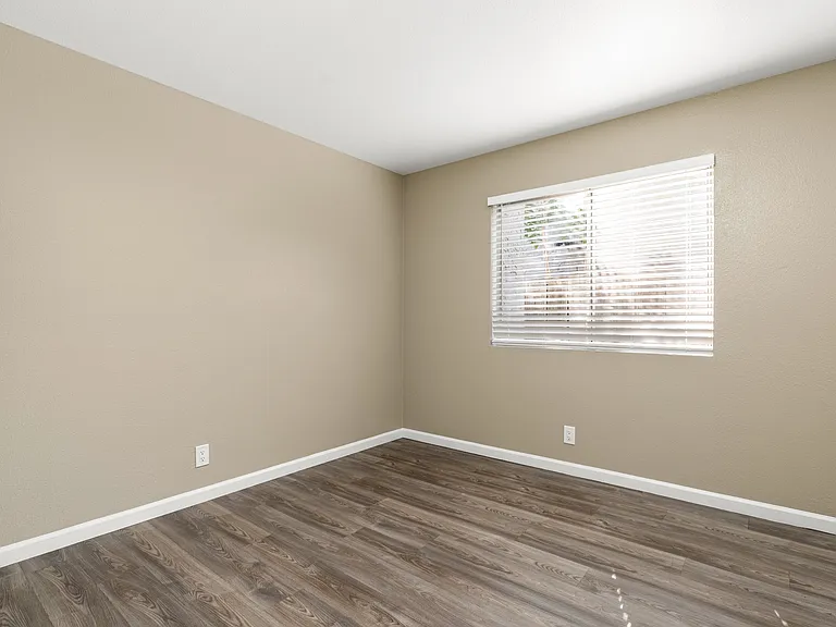 Cedar Park Apartments — Photo 33
