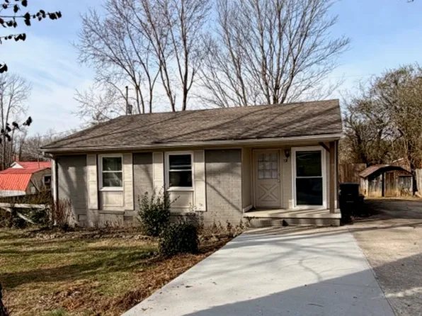 711 Old Walton Rd, Cookeville, TN 38501