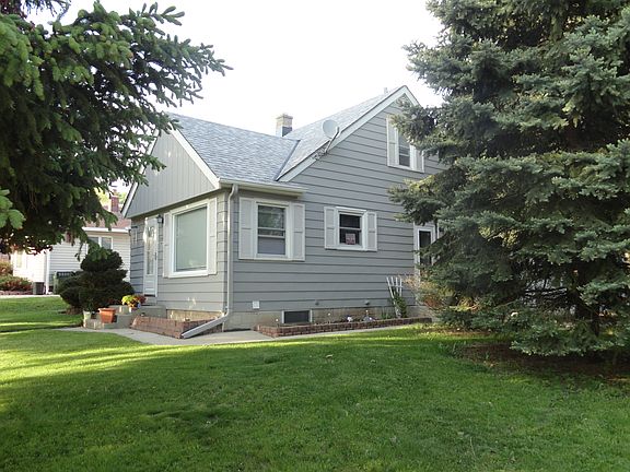 3rd image of 202 N 114th St